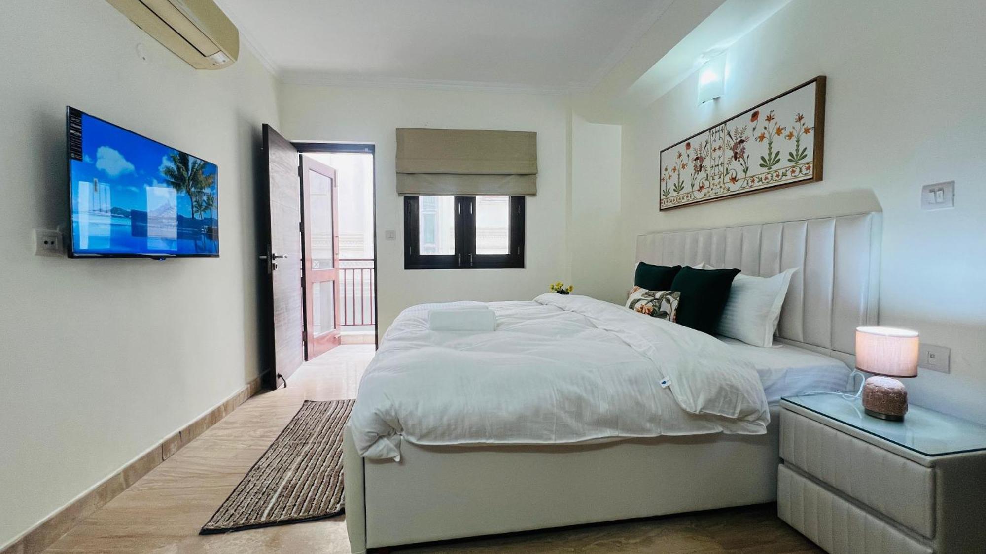 Olive Serviced Apartments - New Friends Colony New Delhi Buitenkant foto