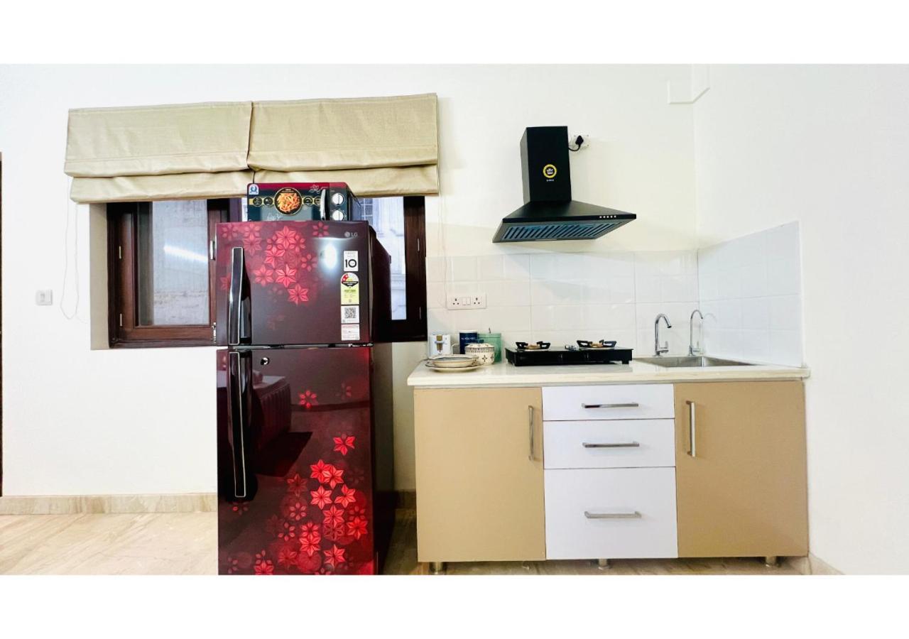 Olive Serviced Apartments - New Friends Colony New Delhi Buitenkant foto